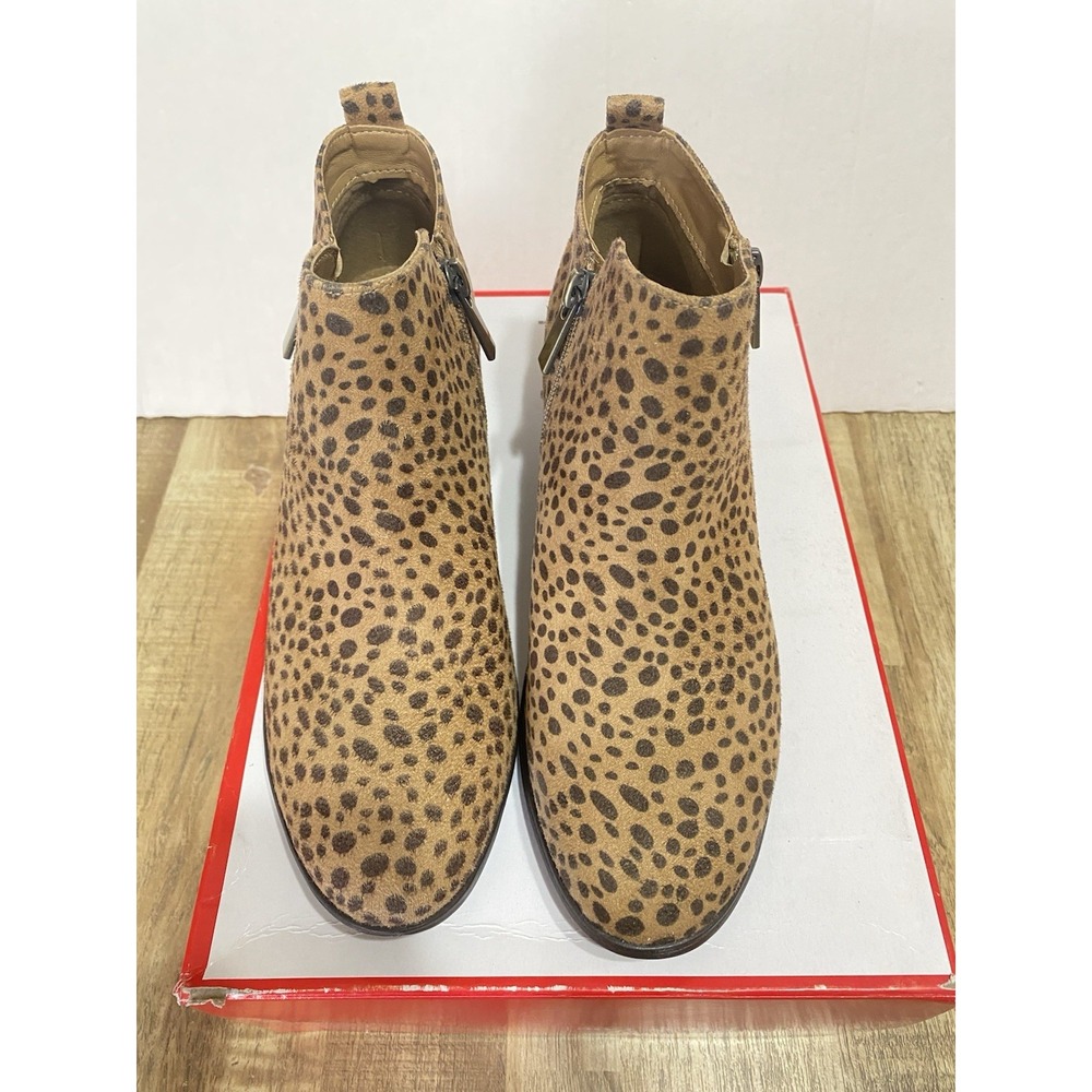 NWHB Eva & Zoe Women's Khloe Size 6M Brown Leopard Print Zip Up Ankle Booties